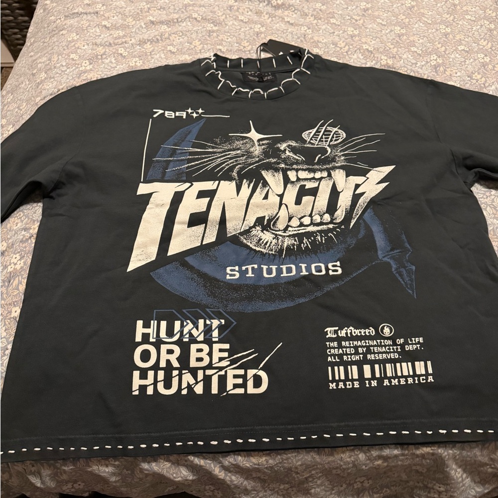 City Studios Black 'Tenacity' Graphic Short Sleeve